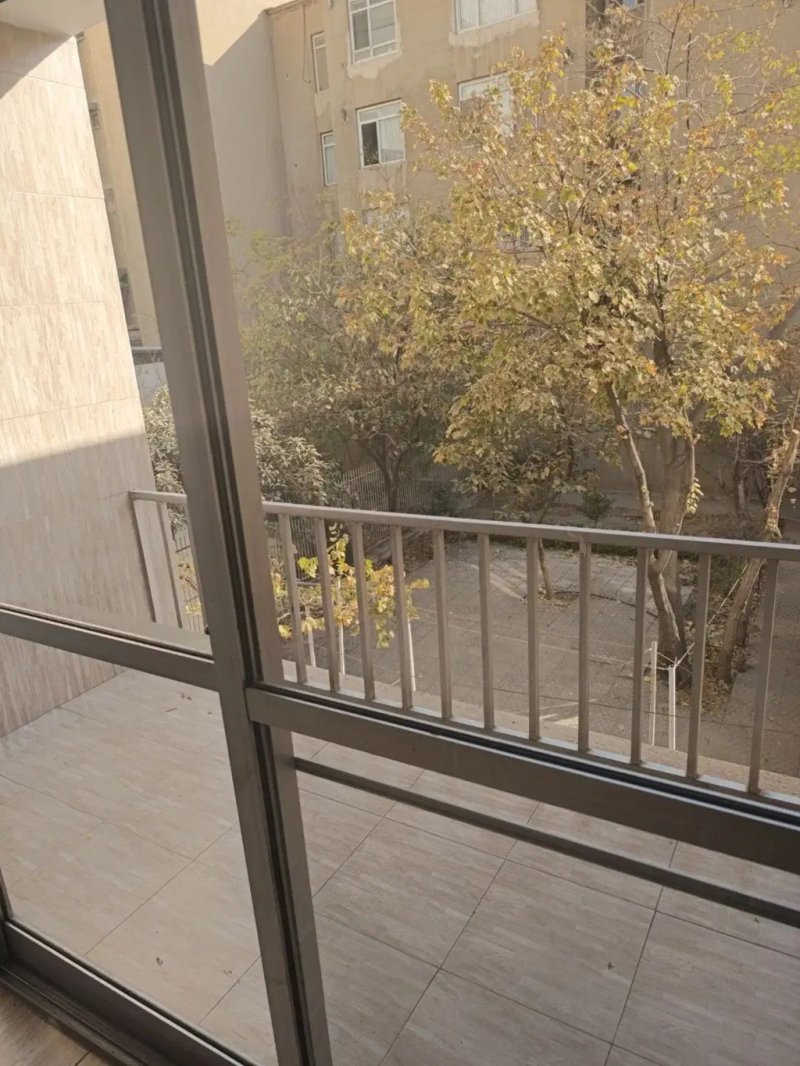 آپارتمان 185 متری سه خوابه در سهروردی شمالی تهران13656223551