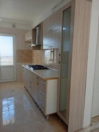 آپارتمان 85 متری دو خوابه در دانش کرمانشاه