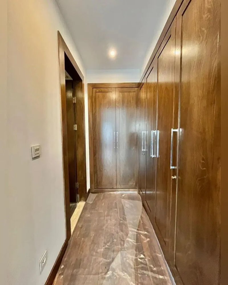 آپارتمان 280 متری سه خوابه در کامرانیه تهران13651823422