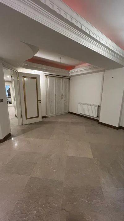 آپارتمان 320 متری سه خوابه در دربند تهران