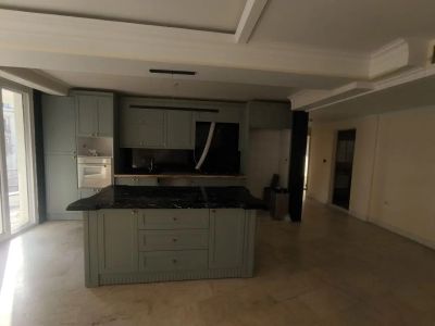 آپارتمان 140 متری سه خوابه در کامرانیه تهران