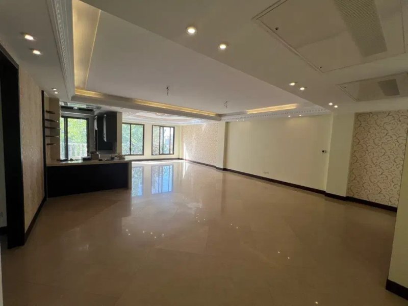 آپارتمان 200 متری سه خوابه در قیطریه تهران13654323484