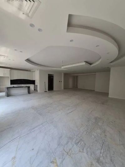 آپارتمان 200 متری سه خوابه در کامرانیه تهران