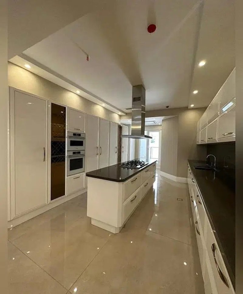 آپارتمان 265 متری سه خوابه در فرمانیه تهران13652123431