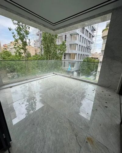 آپارتمان 340 متری چهارخوابه در فرمانیه تهران