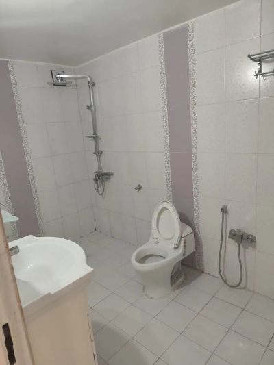 آپارتمان 185 متری سه خوابه در سهروردی شمالی تهران