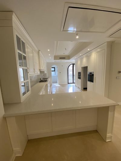 آپارتمان 310 متری چهارخوابه در پاسداران تهران