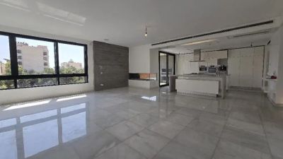 آپارتمان 260 متری سه خوابه در دروس تهران