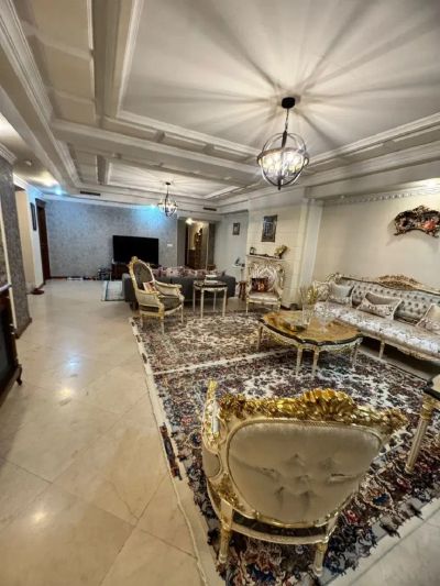 آپارتمان 145 متری سه خوابه در هروی تهران