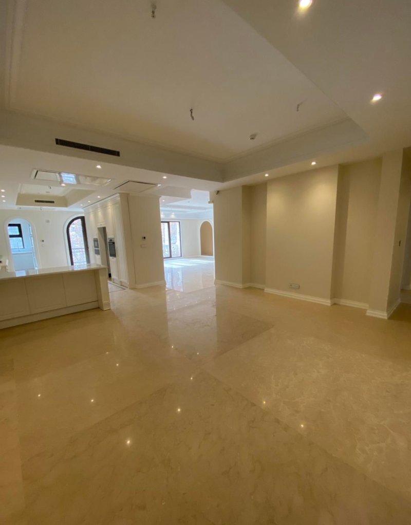 آپارتمان 310 متری چهارخوابه در پاسداران تهران13661123608