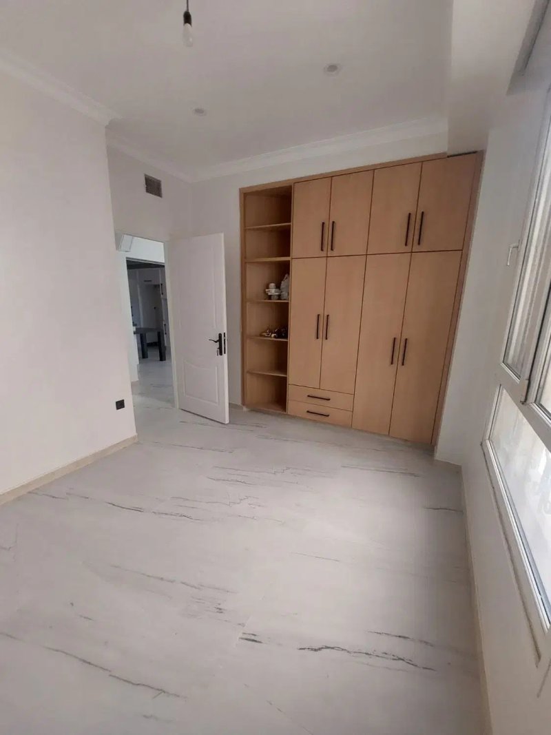 آپارتمان 90 متری دو خوابه در دروس تهران13660023564