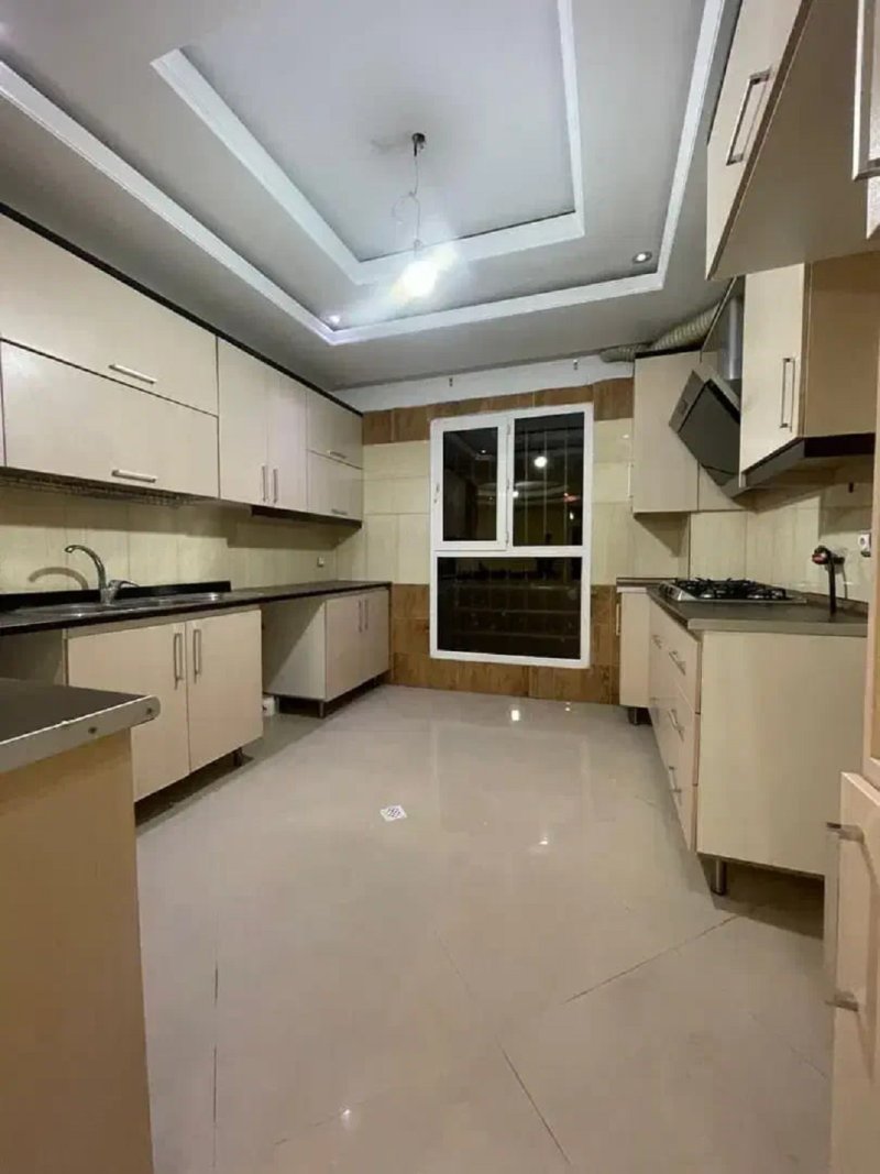 آپارتمان 80 متری دو خوابه در مرزداران تهران13665823771