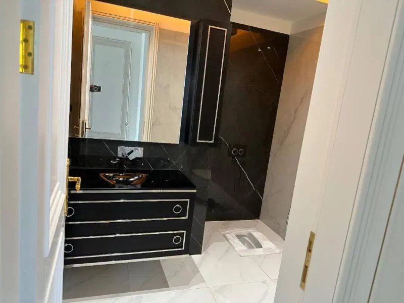 آپارتمان 180 متری سه خوابه در پاسداران تهران13662123641