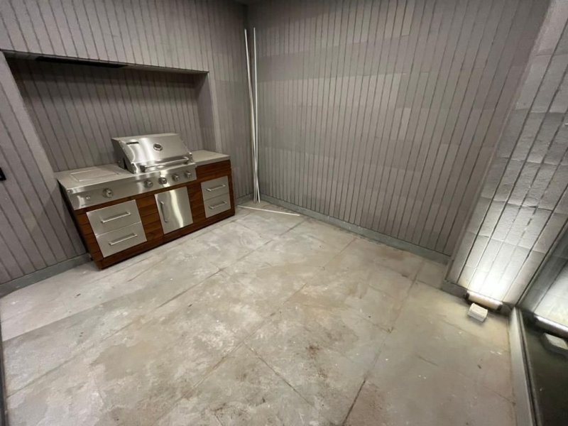 آپارتمان 260 متری چهارخوابه در پاسداران تهران13661223619