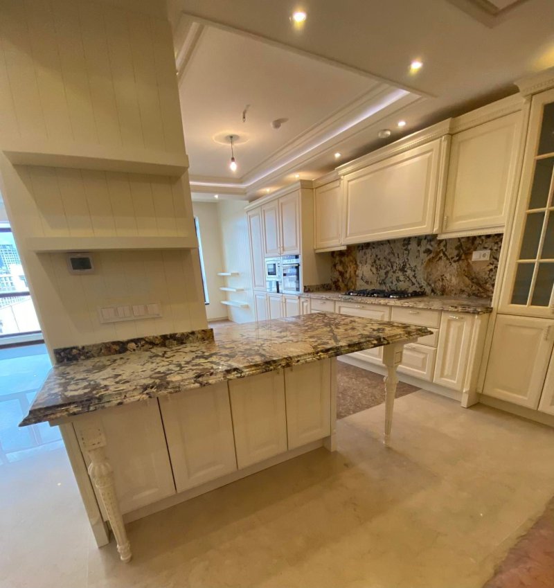 آپارتمان 197 متری سه خوابه در پاسداران تهران13661323621