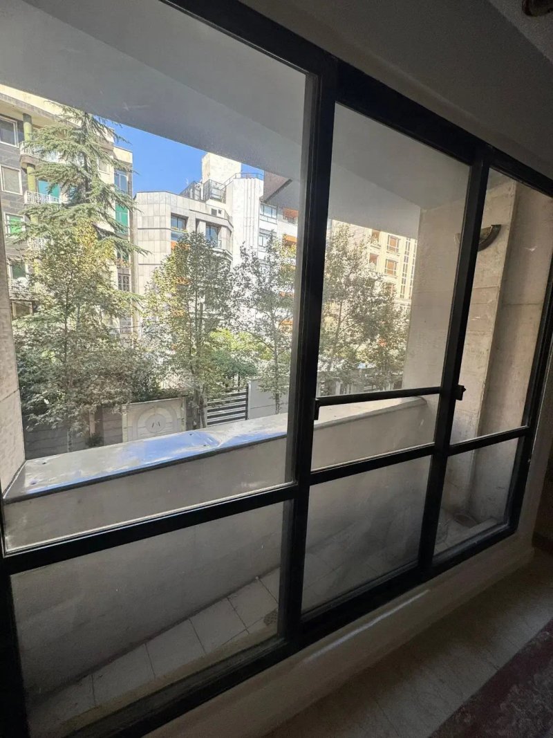 آپارتمان 230 متری سه خوابه در پاسداران تهران13662323661