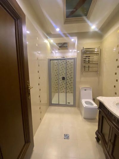 آپارتمان 270 متری چهارخوابه در پاسداران تهران