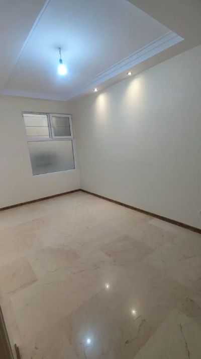 آپارتمان 230 متری سه خوابه در پاسداران تهران