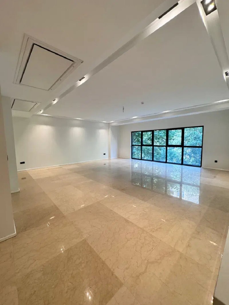 آپارتمان 195 متری سه خوابه در پاسداران تهران13664623721