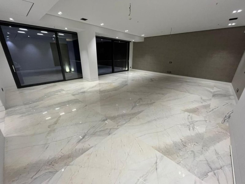 آپارتمان 260 متری چهارخوابه در پاسداران تهران13661223610