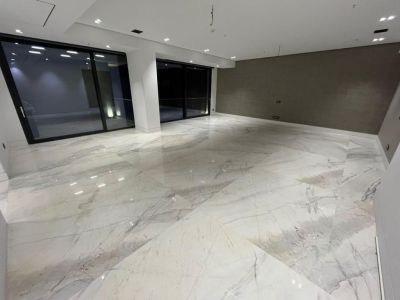 آپارتمان 260 متری چهارخوابه در پاسداران تهران