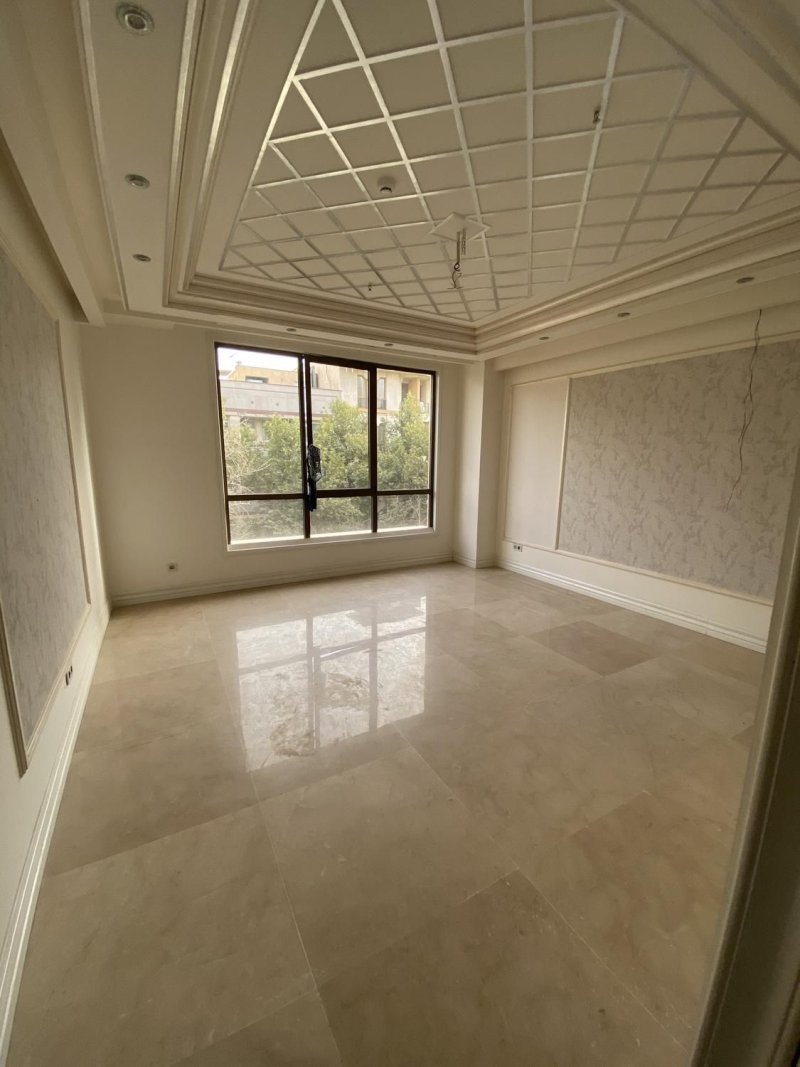 آپارتمان 310 متری چهارخوابه در پاسداران تهران13661123606