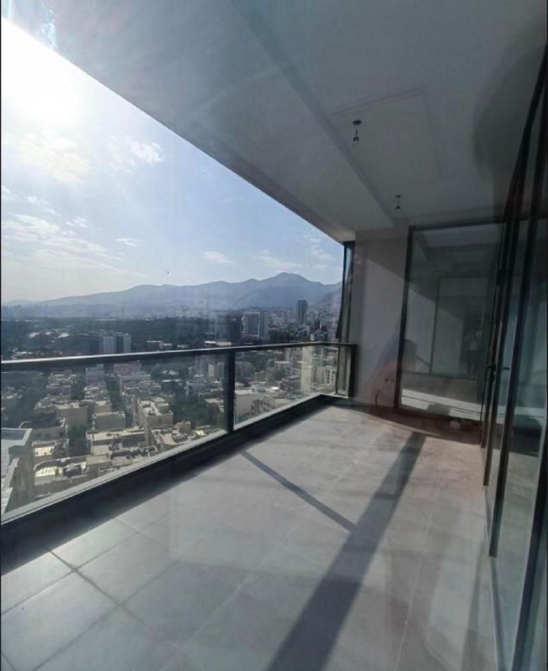 آپارتمان 380 متری چهارخوابه در پاسداران تهران13660623584