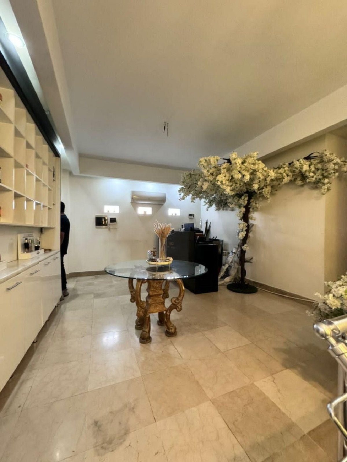 خانه 420 متری چهارخوابه در پاسداران تهران 5