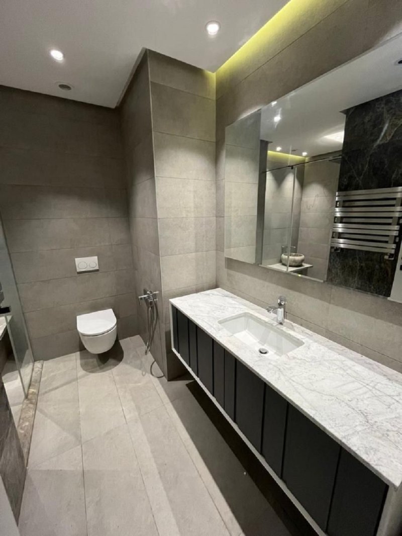 آپارتمان 260 متری چهارخوابه در پاسداران تهران13661223620