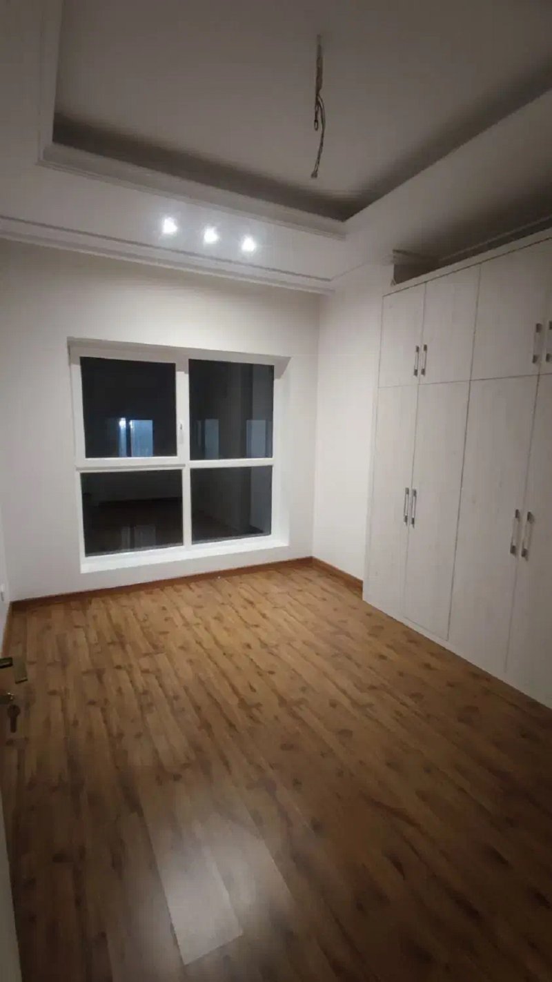 آپارتمان 200 متری سه خوابه در پاسداران تهران13662423665