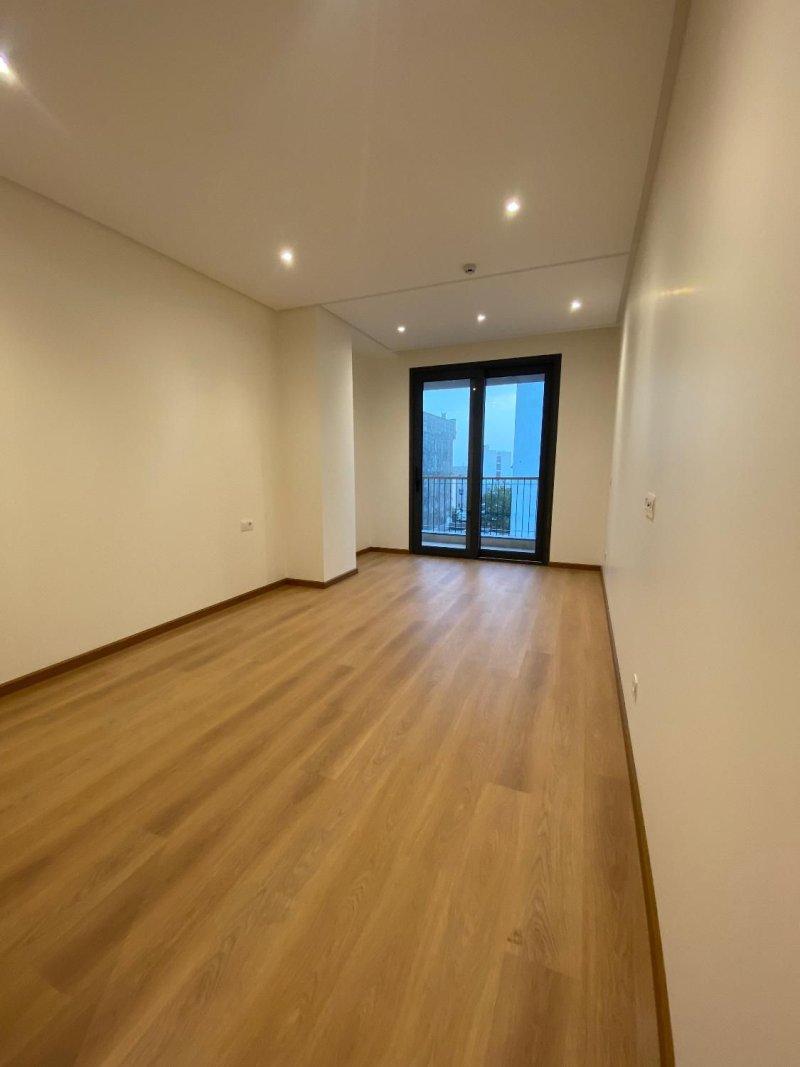 آپارتمان 240 متری سه خوابه در پاسداران تهران13661023599