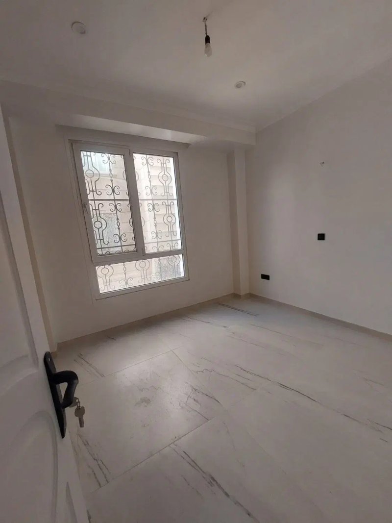 آپارتمان 90 متری دو خوابه در دروس تهران13660023561