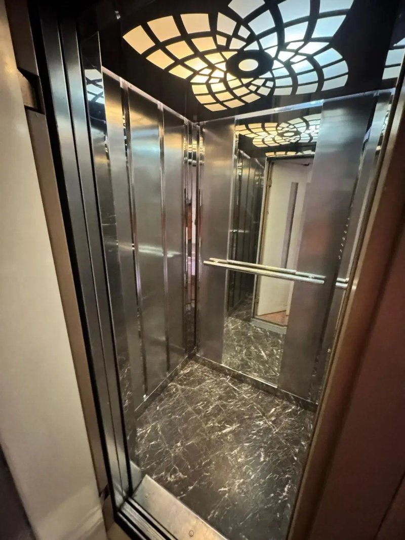 آپارتمان 230 متری سه خوابه در پاسداران تهران13662323662