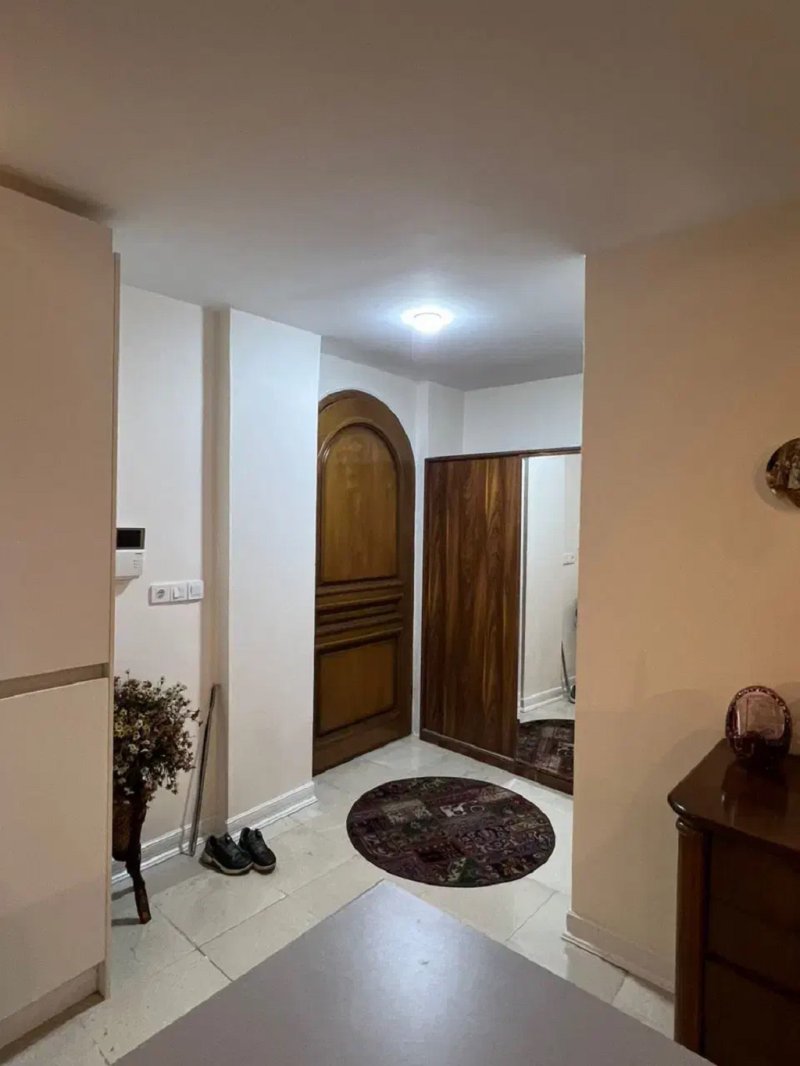 آپارتمان 130 متری دو خوابه در ولنجک تهران13676223980