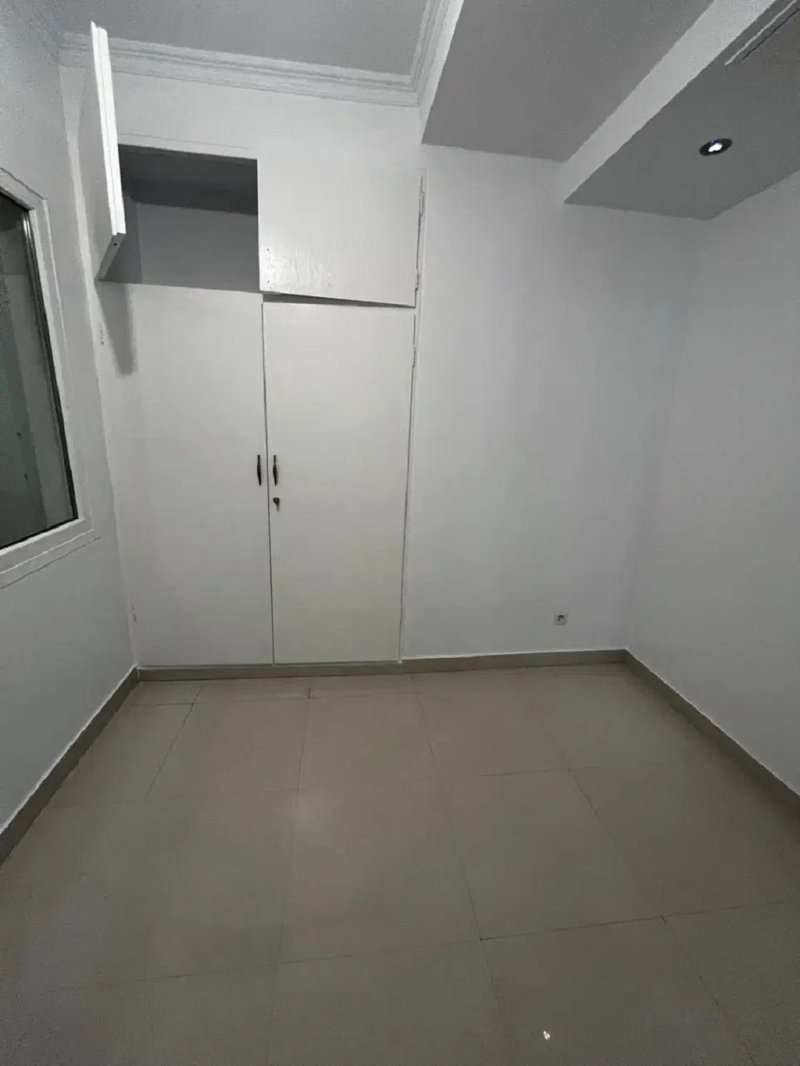 آپارتمان 110 متری دو خوابه در درکه تهران13676123965