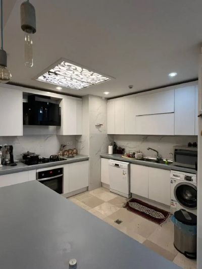 آپارتمان 130 متری دو خوابه در ولنجک تهران