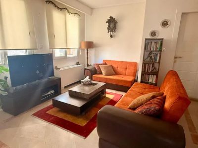 آپارتمان 130 متری دو خوابه در ولنجک تهران