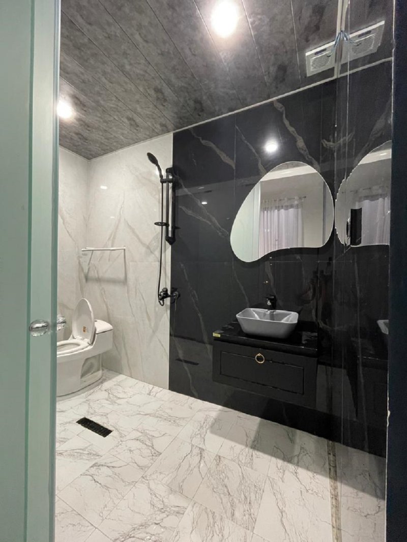 ویلا 490 متری دو خوابه در زکی آباد کرج13676323999