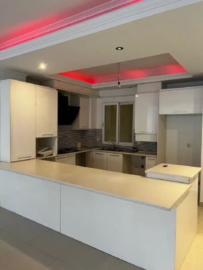 آپارتمان 110 متری دو خوابه در درکه تهران