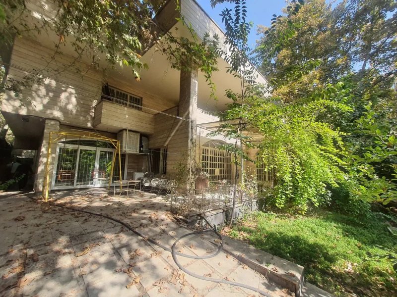 خانه 500 متری چهارخوابه در پاسداران تهران13674023902