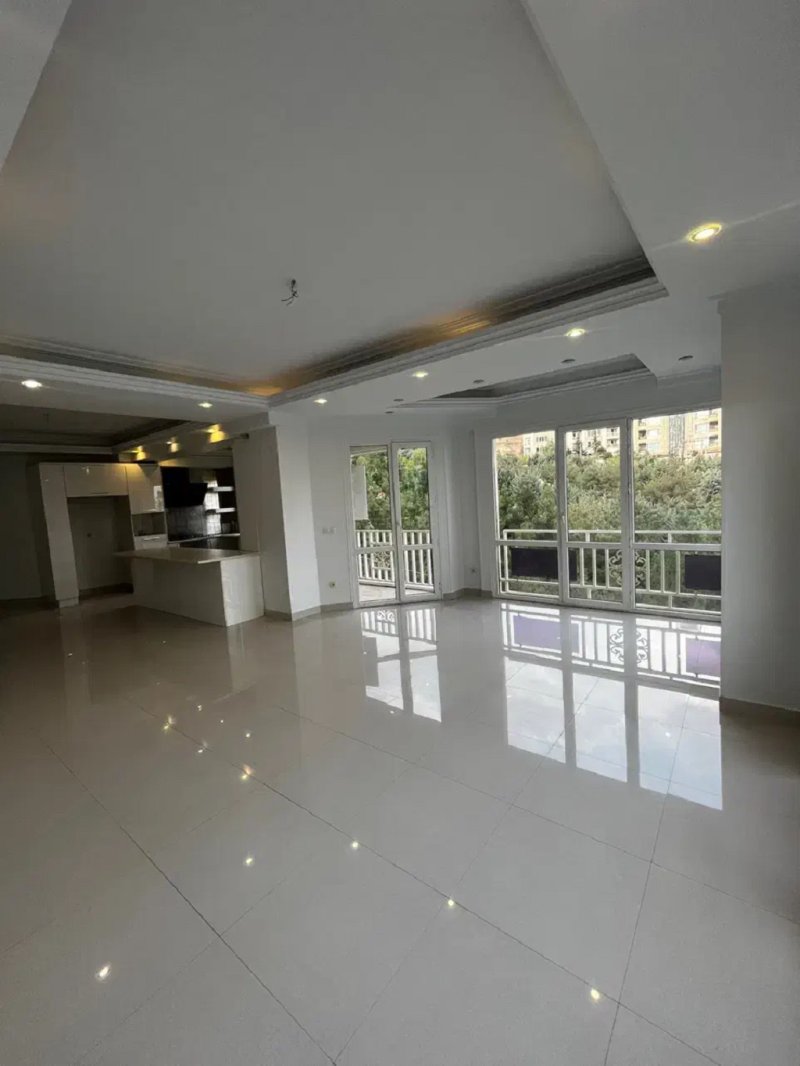 آپارتمان 140 متری دو خوابه در درکه تهران13676023950