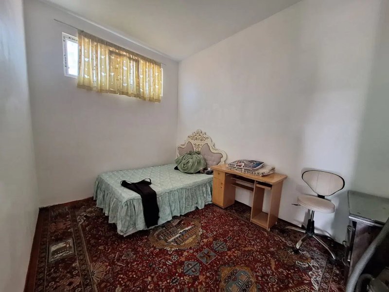 خانه 165 متری یک خوابه در جهانشهر کرج13671323842