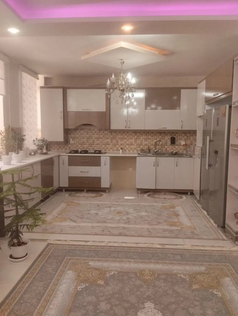 خانه 154 متری چهارخوابه در خیابان قائم مقام اراک13674823920