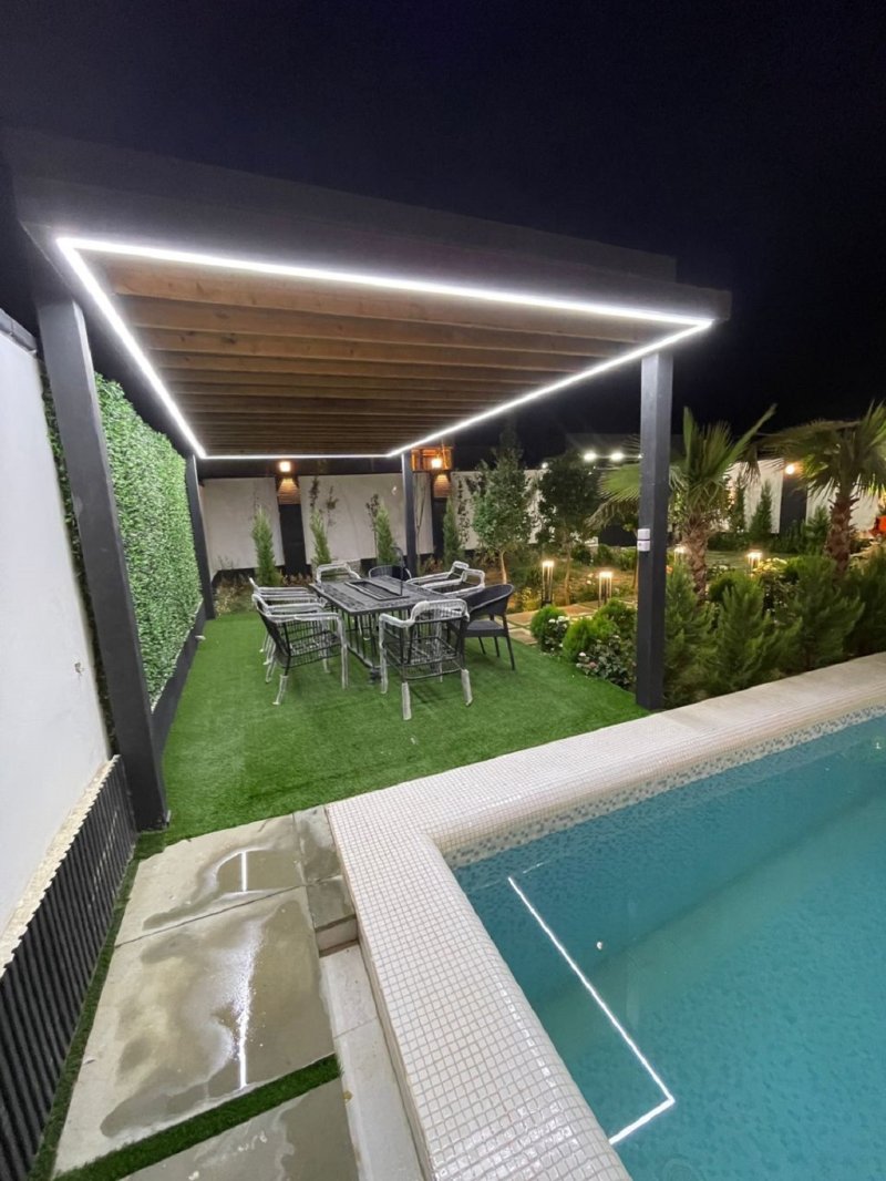 ویلا 490 متری دو خوابه در زکی آباد کرج13676323990