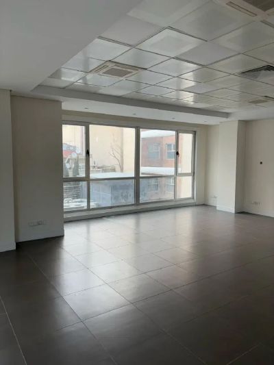 اداری 300 متری در پاسداران تهران