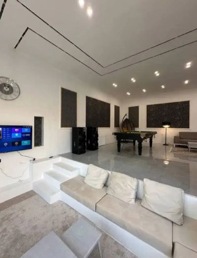 ویلا 300 متری دو خوابه در چهارباغ کرج