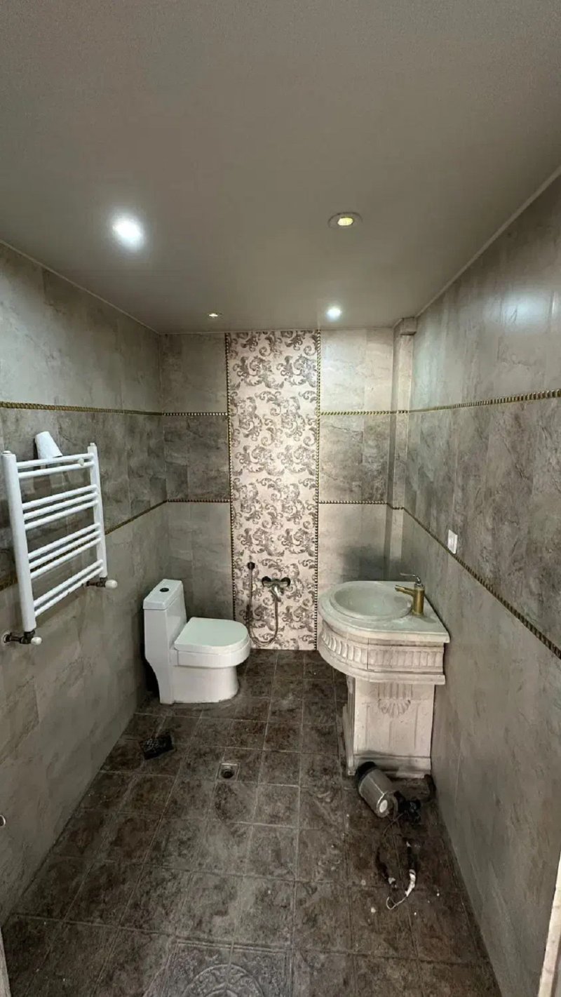 ویلا 1000 متری سه خوابه در چهارباغ کرج13688924368