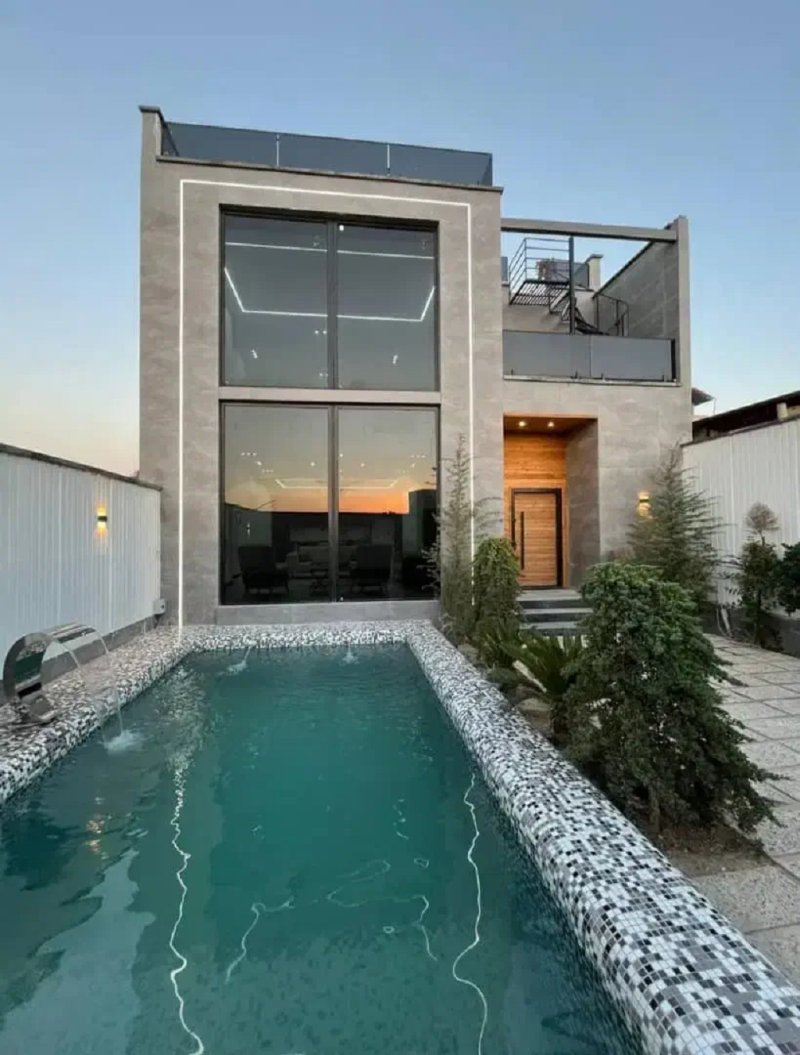 ویلا 220 متری سه خوابه در چهارباغ کرج13690324440