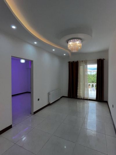 ویلا 320 متری چهارخوابه در سعادت آباد چمستان