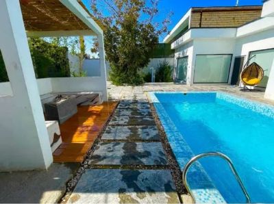 ویلا 300 متری دو خوابه در چهارباغ کرج